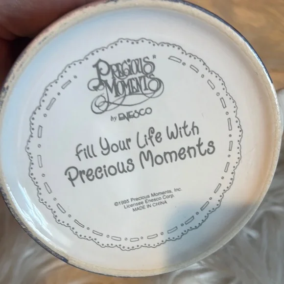 Precious Moments Pink Mug with Adorable Characters - Picture 6 of 8